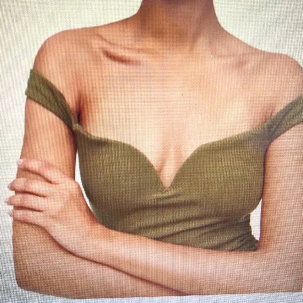 reformation andria knit top olive green ribbed off the shoulder